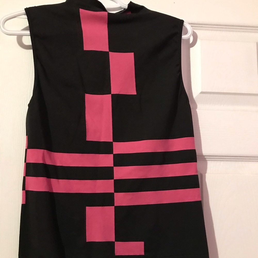 Sleeveless pink black top made in Canada